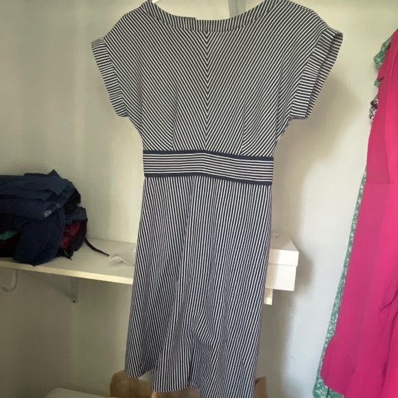 Blue and white dress - Picture 1 of 1